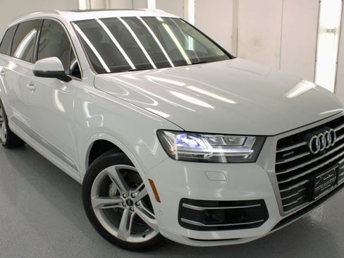 Used 2019 Audi Q7 3.0T Prestige w/ Prestige Package image 29