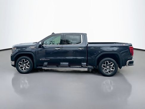 Used 2022 GMC Sierra 1500 SLT AWD/4WD image 4