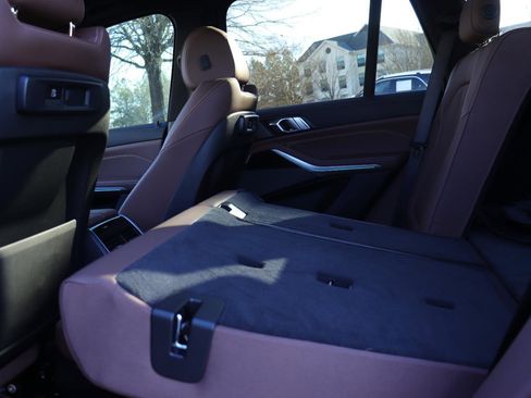 Used 2021 BMW X5 sDrive40i w/ Premium Package image 14