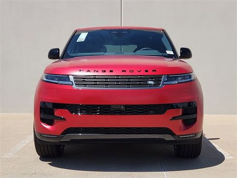 New 2025 Land Rover Range Rover Sport image 2