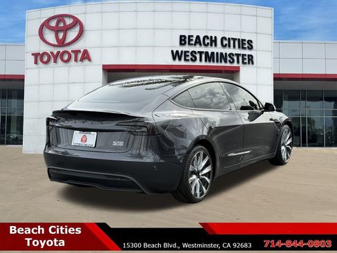 Used 2025 Tesla Model 3 Long Range image 11