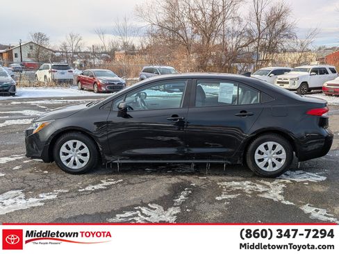 Certified 2022 Toyota Corolla L image 6