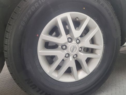 Used 2018 Nissan Frontier SV image 31