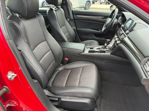 Used 2019 Honda Accord Sport image 31