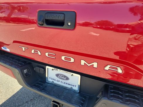 Used 2023 Toyota Tacoma SR5 RWD image 10