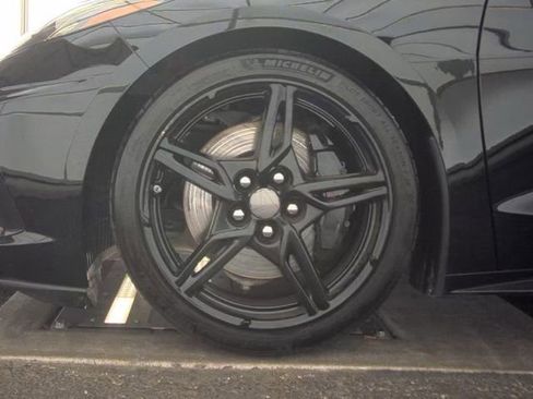 Used 2023 Chevrolet Corvette Stingray Convertible w/ Z51 Performance Package RWD image 20