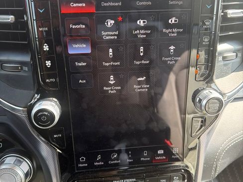 Used 2023 RAM 1500 Limited AWD/4WD image 19