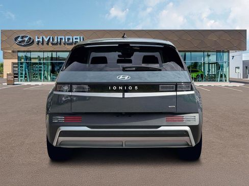 New 2026 Hyundai Ioniq 5 SE AWD/4WD image 6