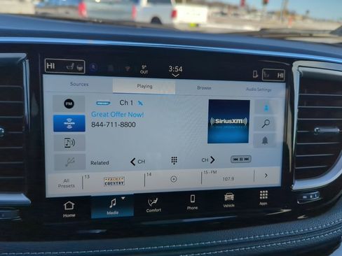 New 2026 Chrysler Pacifica Select w/ S Appearance Package image 13