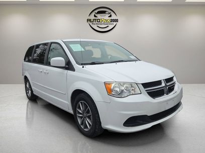 Used 2016 Dodge Grand Caravan SE