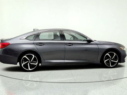 Used 2020 Honda Accord Sport image 4