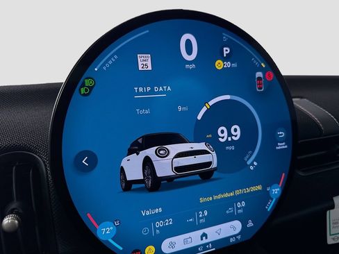 New 2026 MINI Cooper 2-Door Hardtop FWD image 29