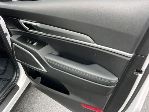 Used 2022 Kia Telluride S FWD image 15