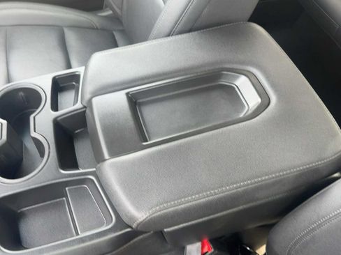 Used 2025 GMC Sierra 1500 SLT RWD image 24