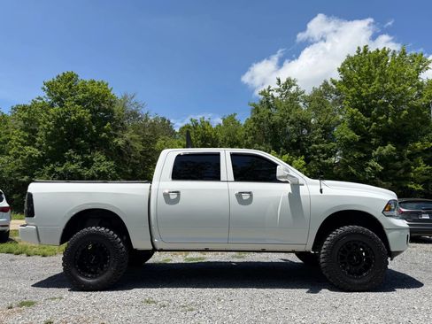 Used 2015 RAM 1500 Big Horn RWD image 8