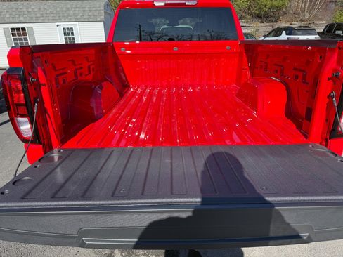 New 2026 GMC Sierra 1500 Pro w/ Graphite Edition image 18