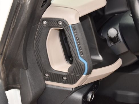 Used 2023 Ford Bronco Wildtrak AWD/4WD image 40