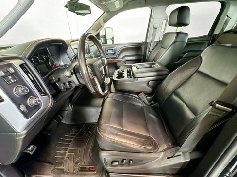 Used 2018 GMC Sierra 2500 SLT w/ Duramax Plus Package image 19