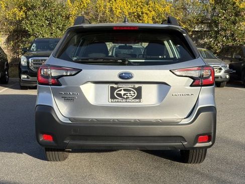 Used 2025 Subaru Outback image 4