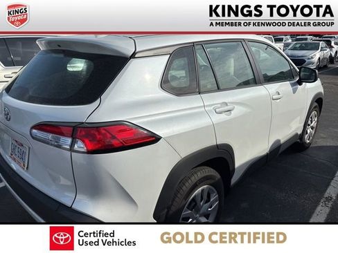 Used 2024 Toyota Corolla Cross L image 6