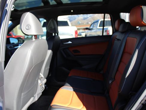 Used 2021 Volkswagen Tiguan SEL Premium R-Line image 65