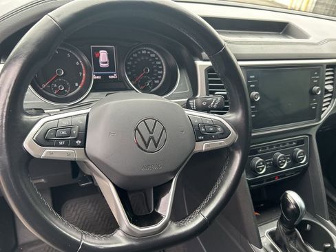 Used 2021 Volkswagen Atlas SE image 13
