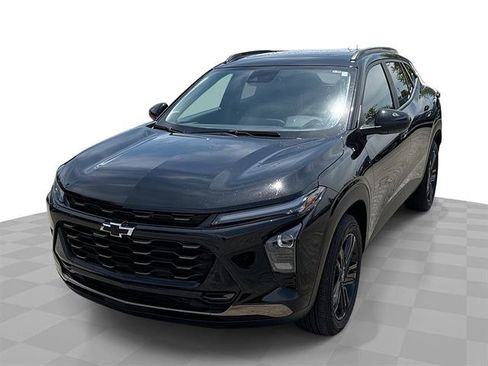 Used 2024 Chevrolet Trax ACTIV w/ Sunroof Package FWD image 29