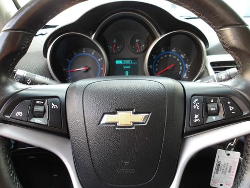 Used 2015 Chevrolet Cruze LT FWD image 15