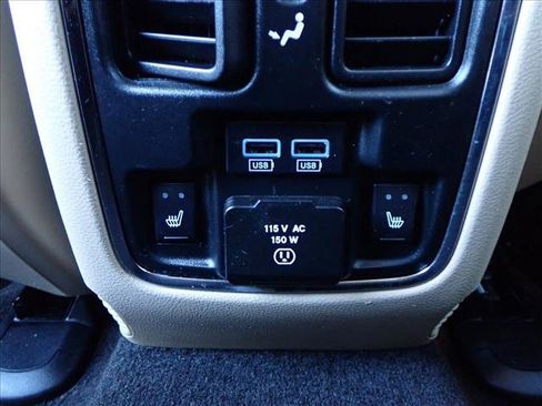 Used 2016 Jeep Grand Cherokee Limited w/ Trailer Tow Group IV image 10