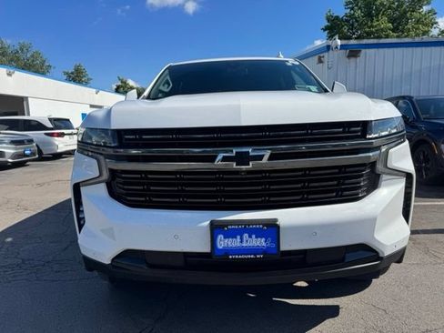 Used 2022 Chevrolet Tahoe RST w/ Luxury Package AWD/4WD image 5