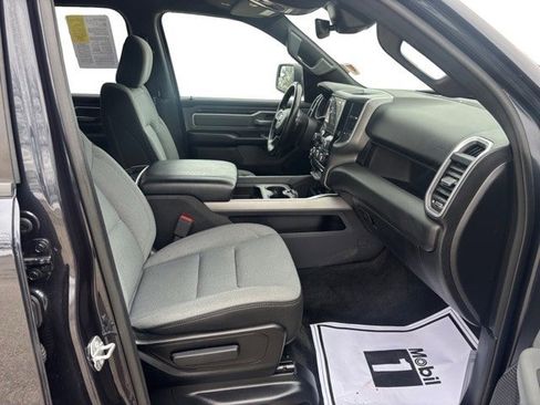 Used 2021 RAM 1500 Big Horn image 11