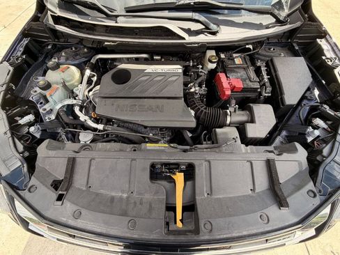 Used 2024 Nissan Rogue SV w/ SV Premium Package FWD image 8