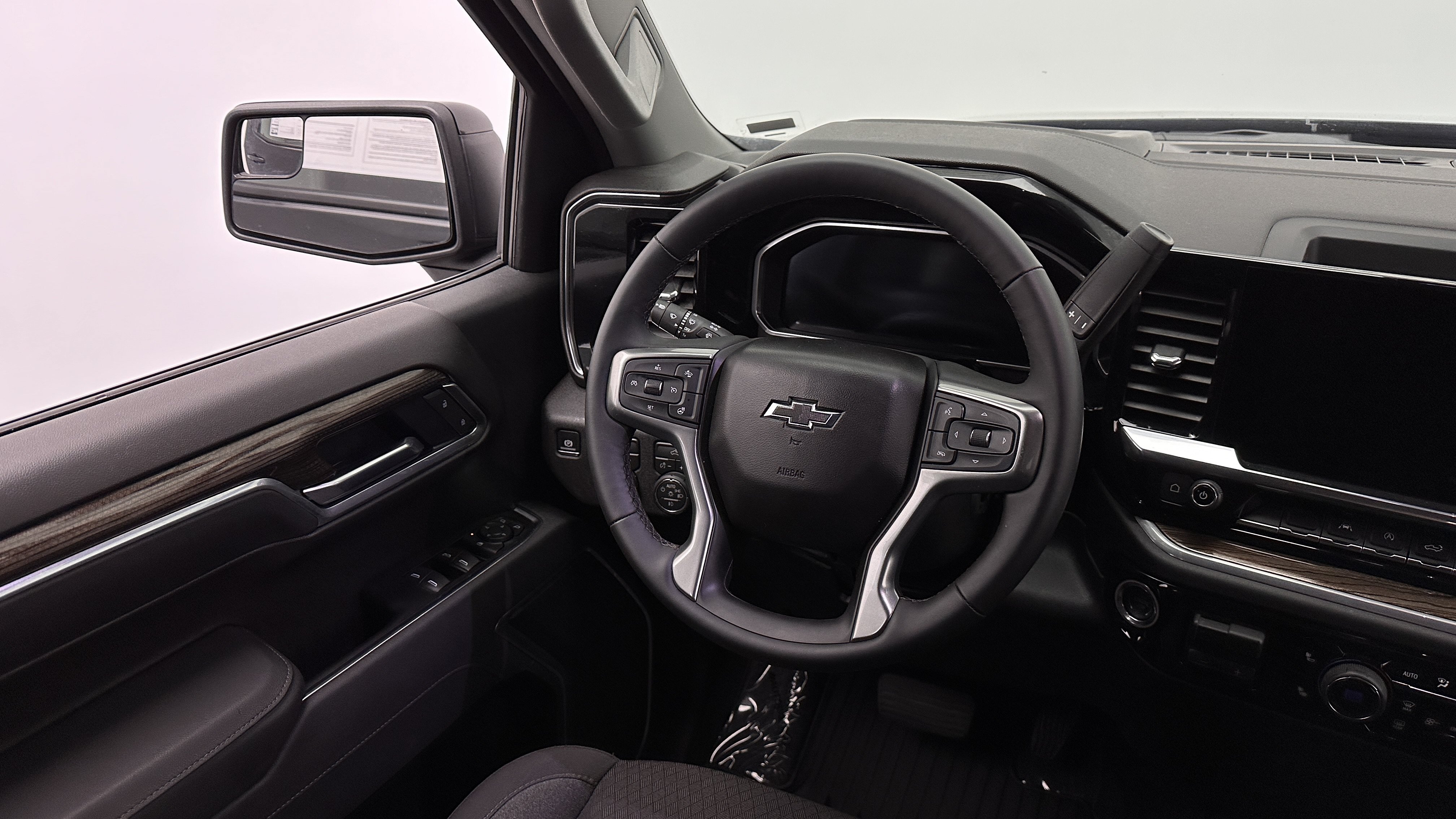 Used 2026 Chevrolet Silverado 1500 RST AWD/4WD image 26