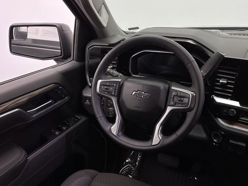 Used 2026 Chevrolet Silverado 1500 RST image 26