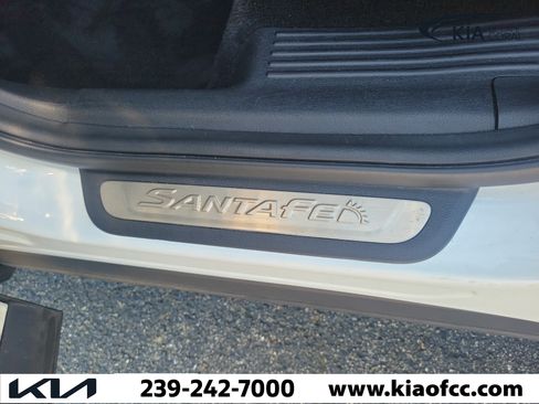 Used 2020 Hyundai Santa Fe Limited FWD image 15