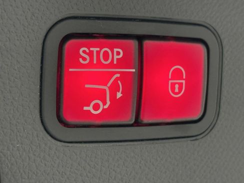 Certified 2022 Mercedes-Benz GLC 300 image 21