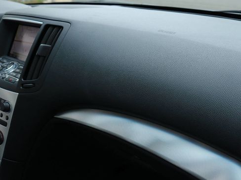 Used 2013 INFINITI G37 x Coupe w/ Premium Pkg image 23