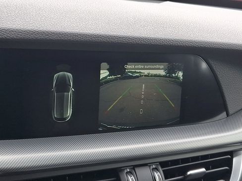 New 2025 Alfa Romeo Stelvio Sprint AWD/4WD image 15