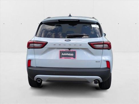 New 2025 Ford Escape SE image 8
