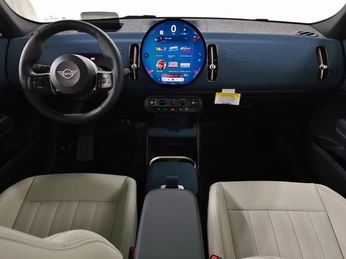 New 2025 MINI Cooper Countryman S w/ Comfort Package Max image 9