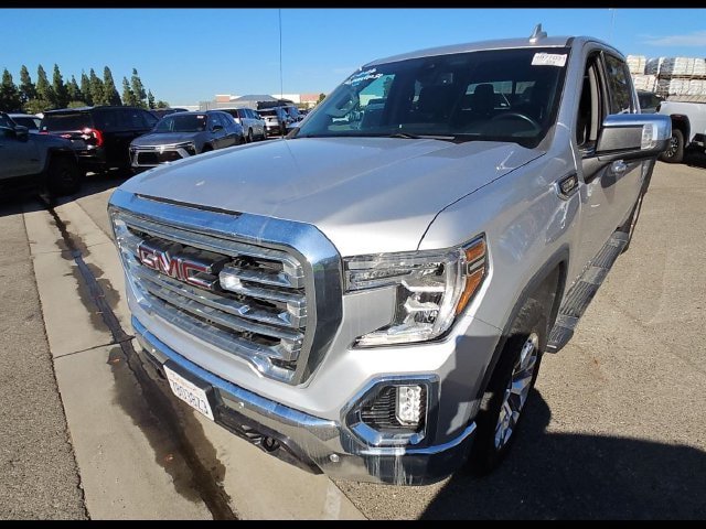 Used 2021 GMC Sierra 1500 SLT w/ SLT Premium Plus Package AWD/4WD image 3