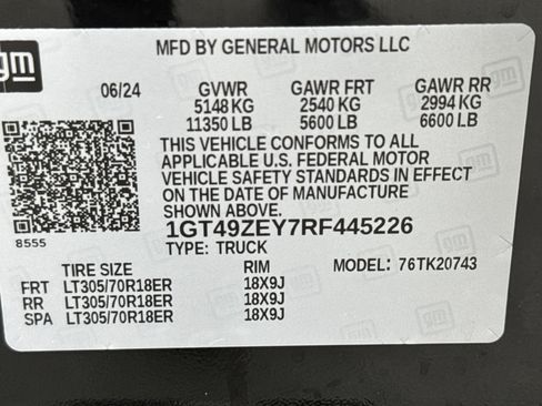 Used 2024 GMC Sierra 2500 AT4X image 37