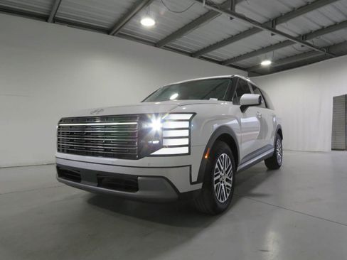 Certified 2026 Hyundai Palisade SEL FWD image 1