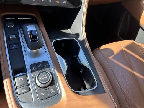 Used 2025 INFINITI QX60 Sensory w/ Vision Package image 19