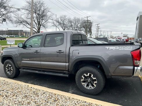 Used 2016 Toyota Tacoma TRD Off-Road w/ Towing Package image 7