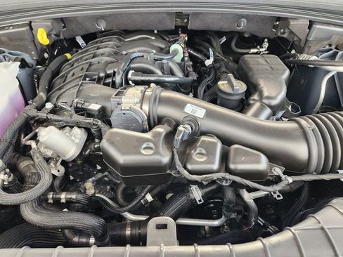 New 2025 Jeep Grand Cherokee L Laredo w/ Luxury Tech Group I AWD/4WD image 21