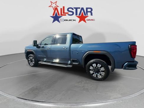 Used 2025 GMC Sierra 2500 Denali AWD/4WD image 5