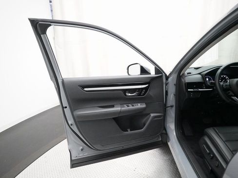 Used 2025 Honda CR-V EX-L image 28