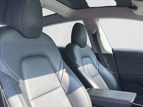 Used 2020 Tesla Model 3 Long Range AWD/4WD image 21
