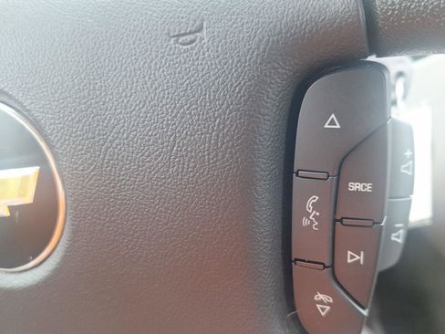Used 2016 Chevrolet Impala LT FWD image 24